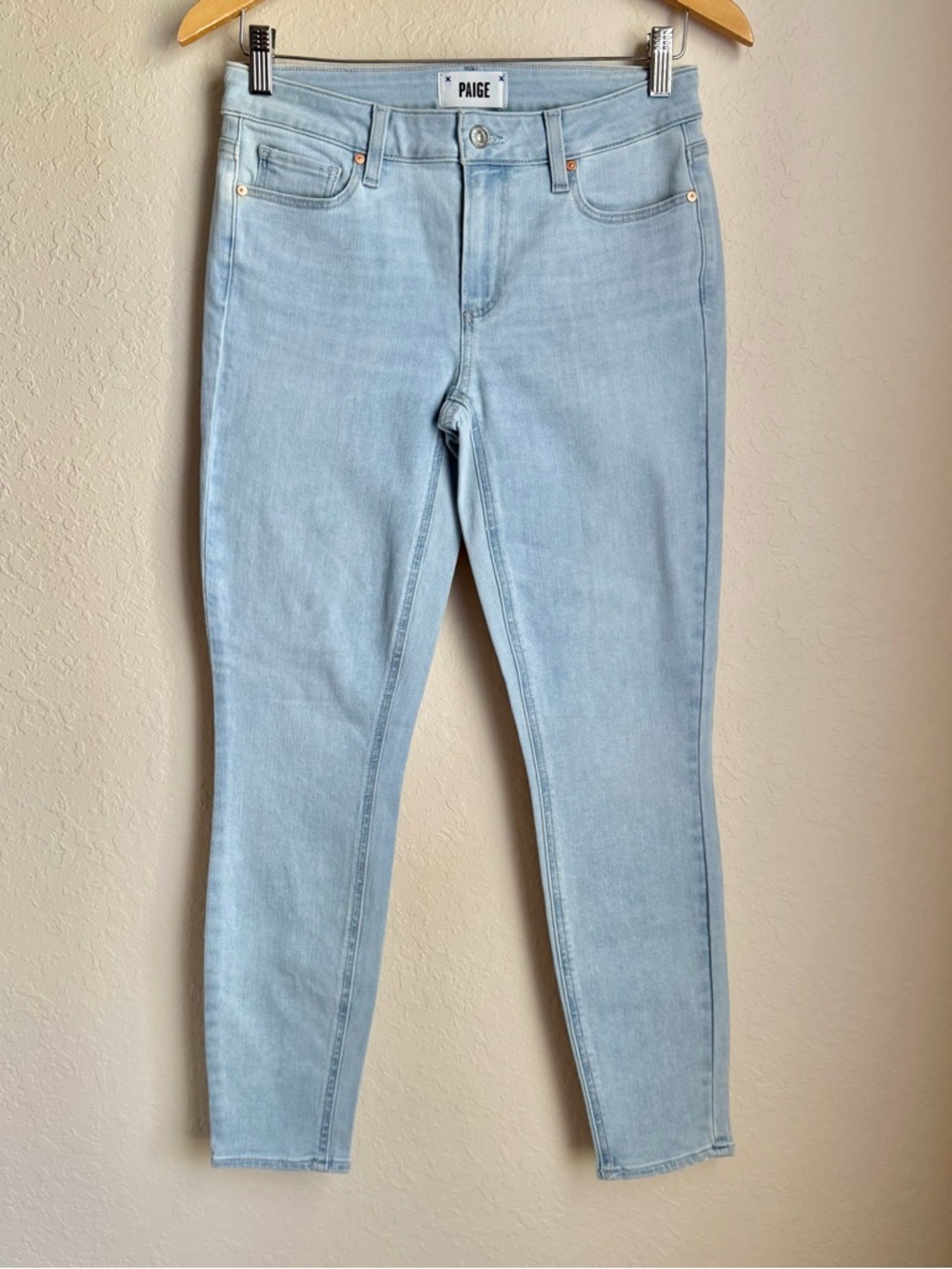 NWT PAIGE Light Wash Stretchy Mid Rise Skinny Denim Jeans Sz 4/27